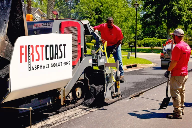 Commercial asphalt paving in Callahan FL